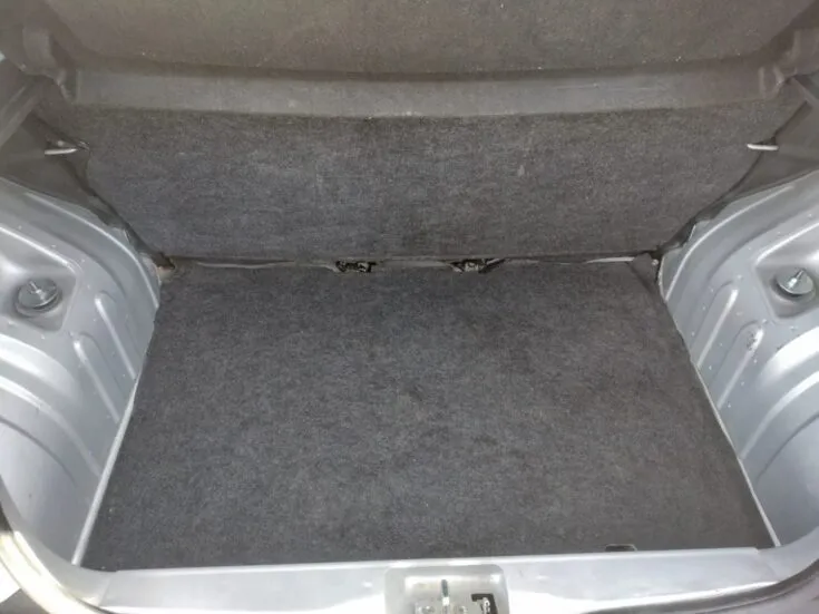 2021 Renault Kwid/1.0 DYNAMIQUE (ABS) – Boot / Loadbin