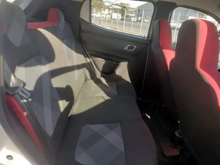 2021 Renault Kwid/1.0 DYNAMIQUE (ABS) – Rear Seats