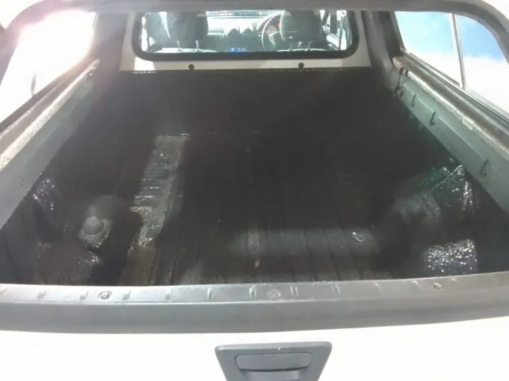2022 Nissan Np200/1.6 STEALTH LIMITED EDITION – Boot / Loadbin