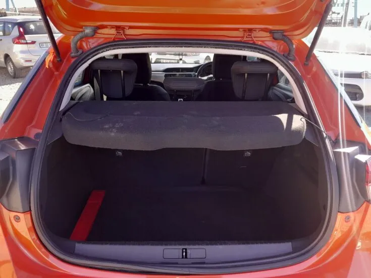 2022 Opel CORSA/1.2 EDITION – Boot / Loadbin