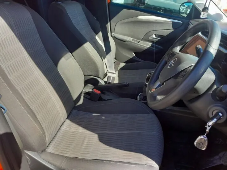 2022 Opel CORSA/1.2 EDITION – Front Seats