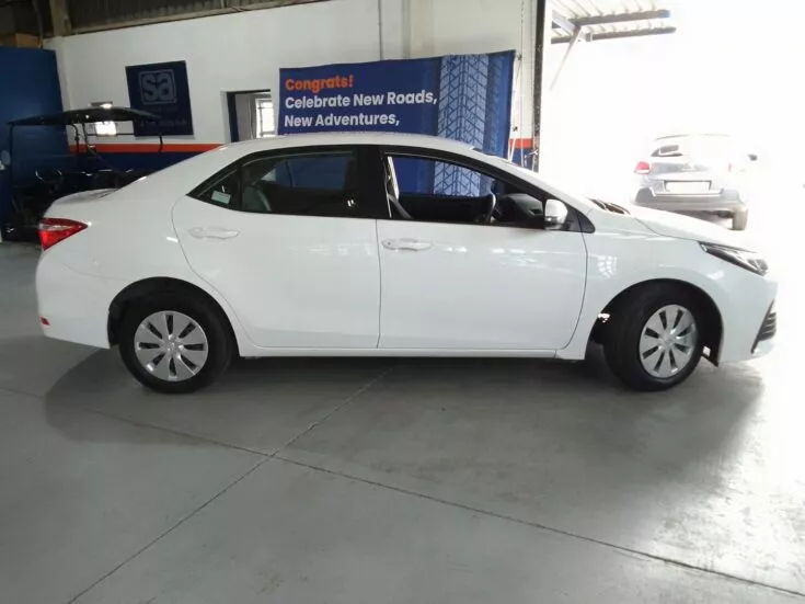 2022 Toyota Corolla Quest/1.8 PLUS CVT – Right Side Photo