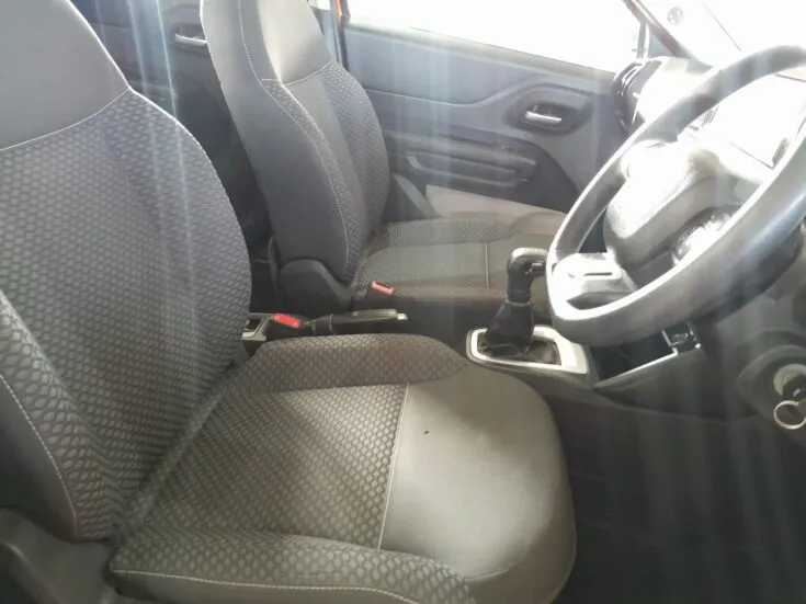 2023 Citroen C3/1.2 NEW FEEL 61KW M/T – Front Seats