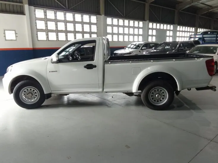 2023 Great Wall STEED 5/2.0 S 6MT 2WD – Left Side Photo