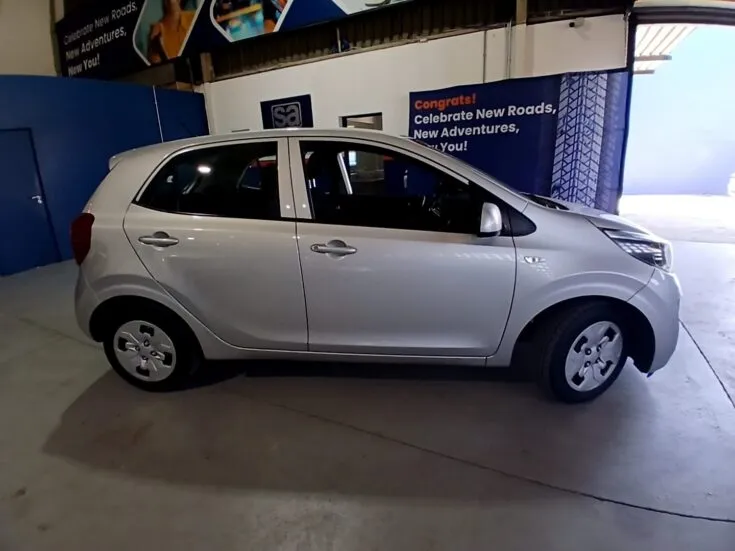 2023 Kia Picanto/1.0 STREET – Right Side Photo