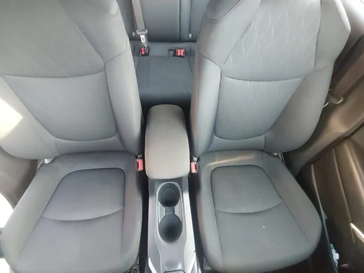 2023 Toyota Corolla Cross/1.8 Xi CVT – Front Seats