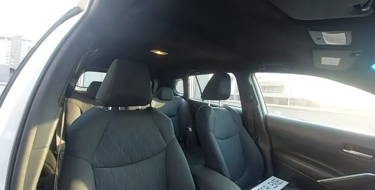 2023 Toyota Corolla Cross/1.8 Xi CVT – Interior