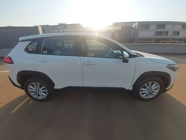2023 Toyota Corolla Cross/1.8 Xi CVT – Right Side Photo