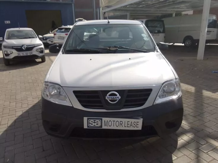 2024 Nissan Np200/1.6 STEALTH LIMITED EDITION – Front Photo