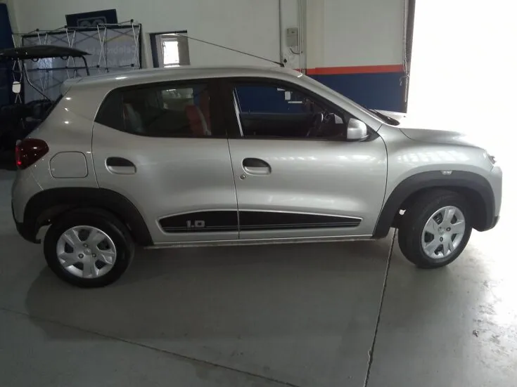 2024 Renault Kwid/1.0 DYNAMIQUE (ABS) – Right Side Photo