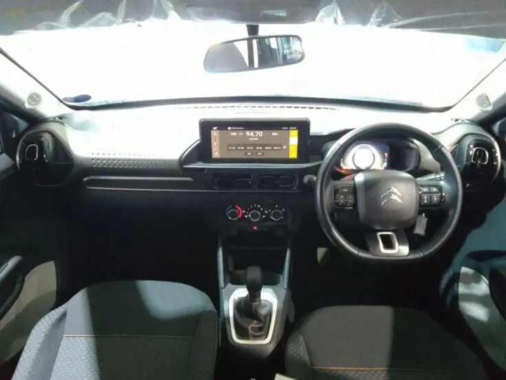 2025 Citroen C3/1.2 PLUS 5MT – Interior