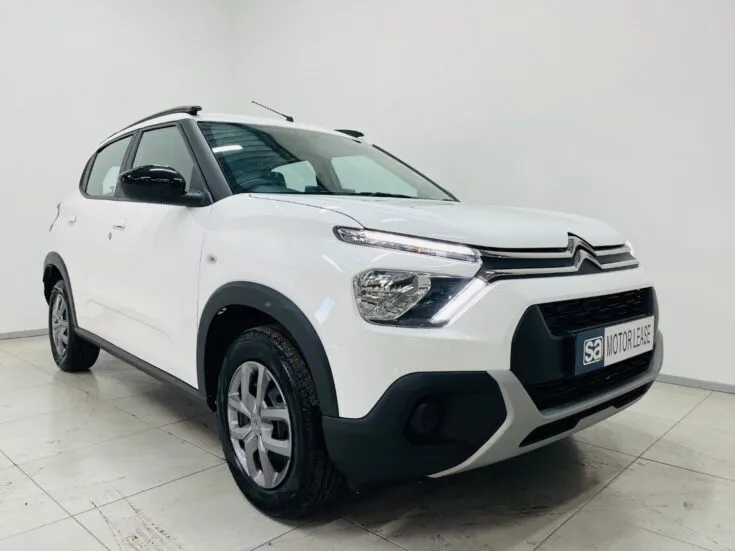 Citroen C3/1.2 PLUS 5MT – Front Feature Photo