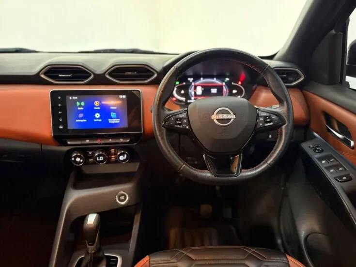 Nissan MAGNITE/1.0T ACENTA PLUS FL CVT – Boot / Loadbin